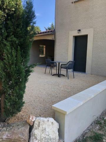 Bed and Breakfast Les Centaurines Saint-Siffret Exterior foto